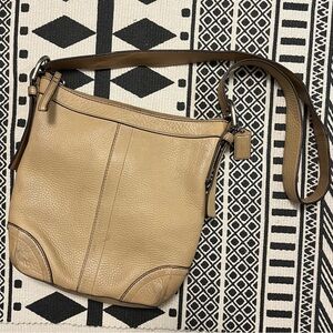 Vintage Coach Pebbled Leather F12319 Crossbody Bag Tan Y2K Beige Heavy Silver